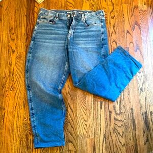 American eagle cropped jeans